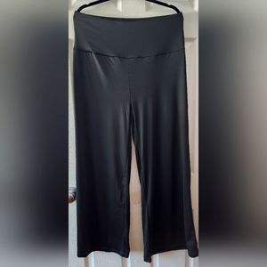 Lightweight wide leg pants, stretch waistband, size 2X, black